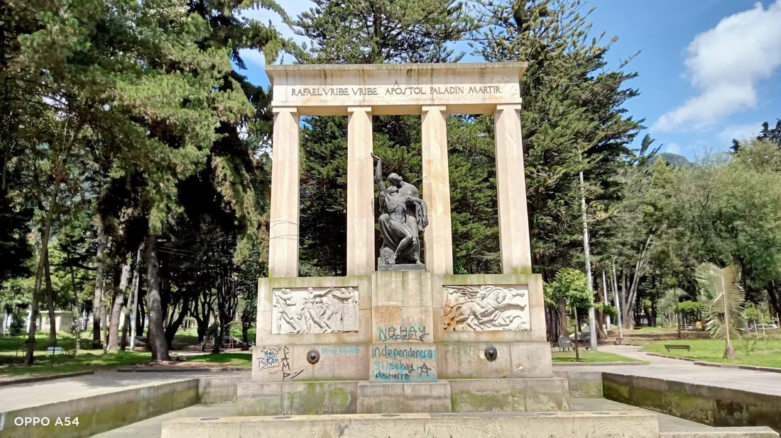 Parque Nacional Olaya Herrera, Bogota