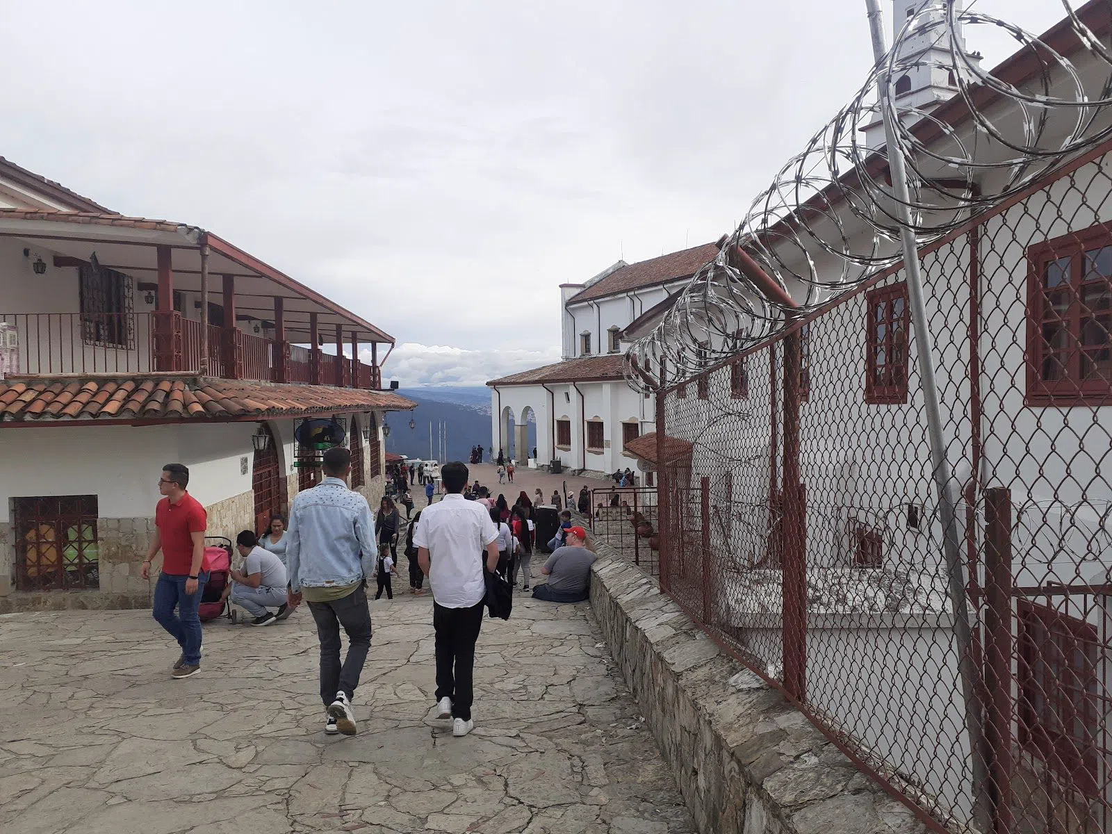 Mercado Artesanal de Monserrate, Bogota