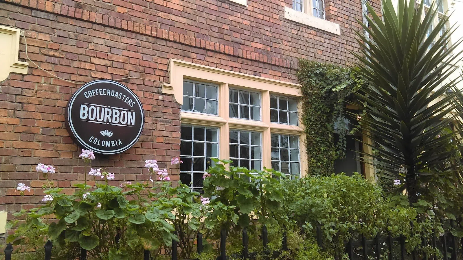 Bourbon Coffee Roasters, Bogota